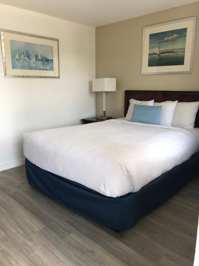 Guestlodge West Dennis Екстериор снимка