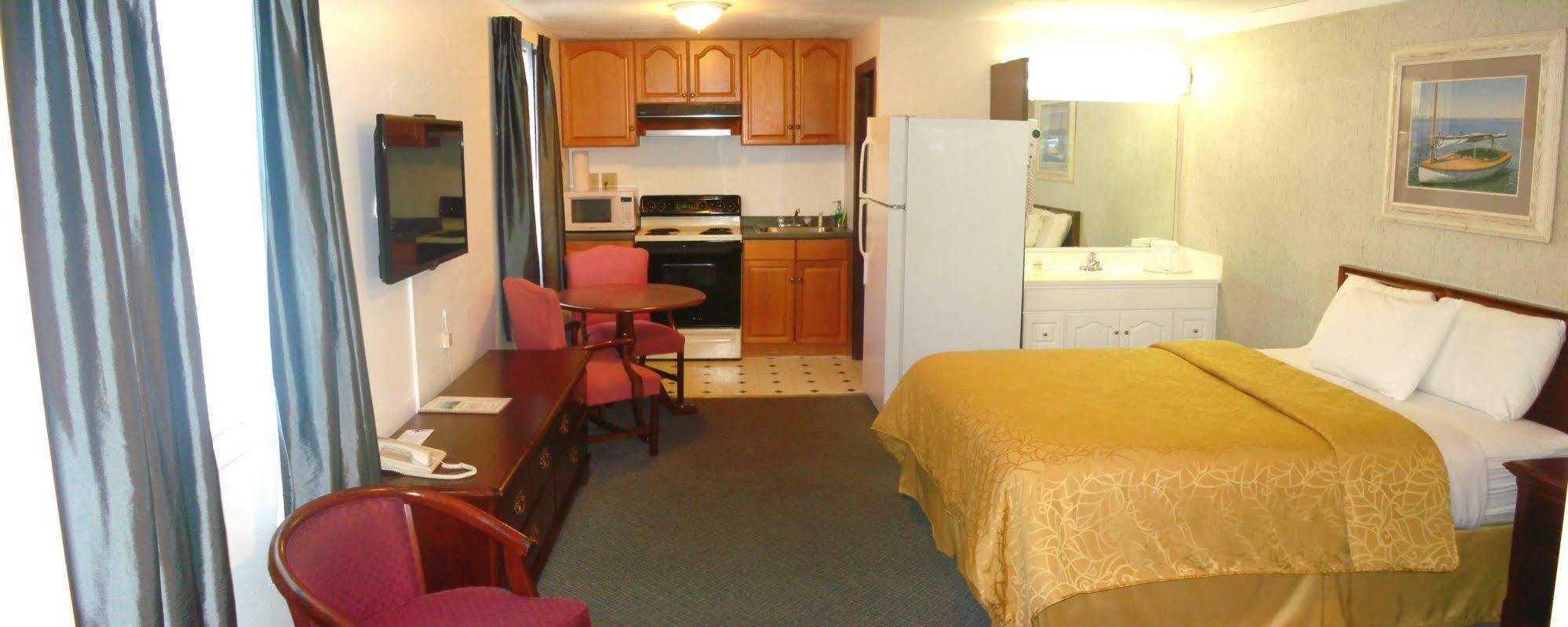 Guestlodge West Dennis Екстериор снимка